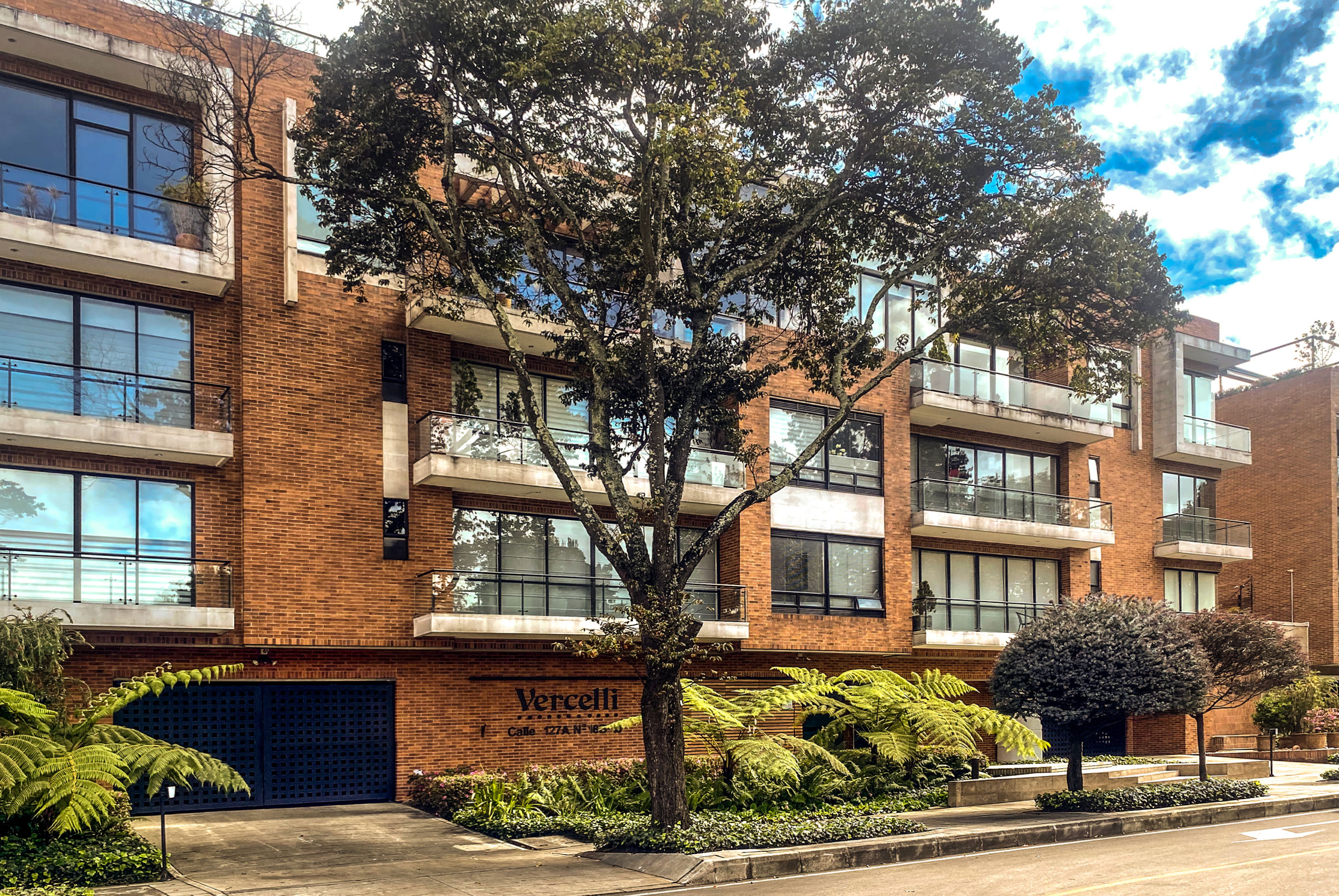 placeholder image-sq